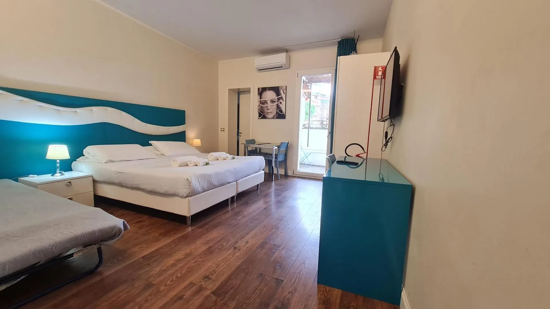 Dolce Vita Suites Florence Bed & Breakfast